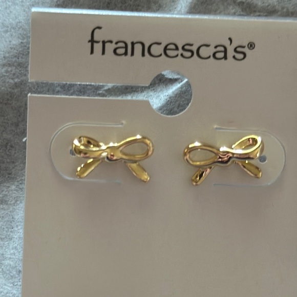 Francesca's Collections Gold Bow Earrings - Picture 2 of 4